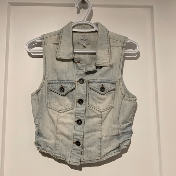 WESTERN JEAN VEST! 🤠 - Picture 1 of 2